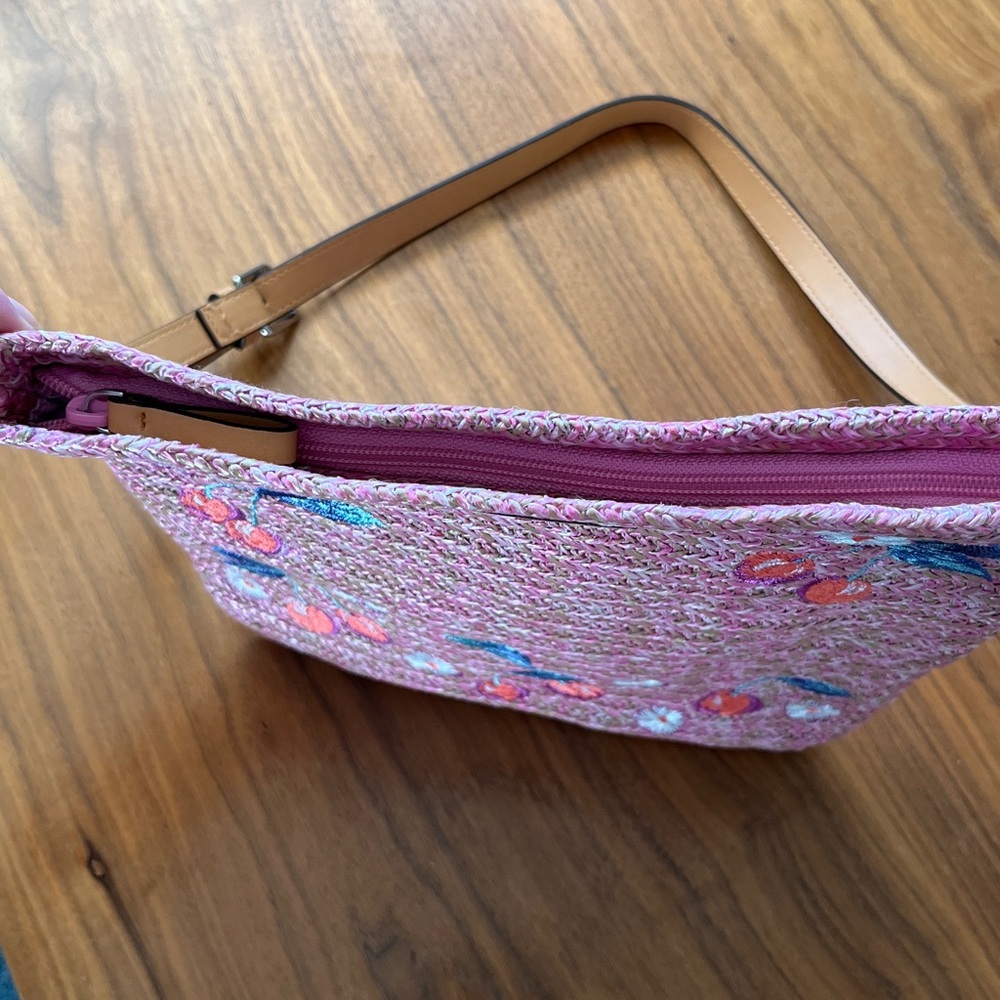Vera Bradley Pink Crossbody Purse - Picture 4 of 9